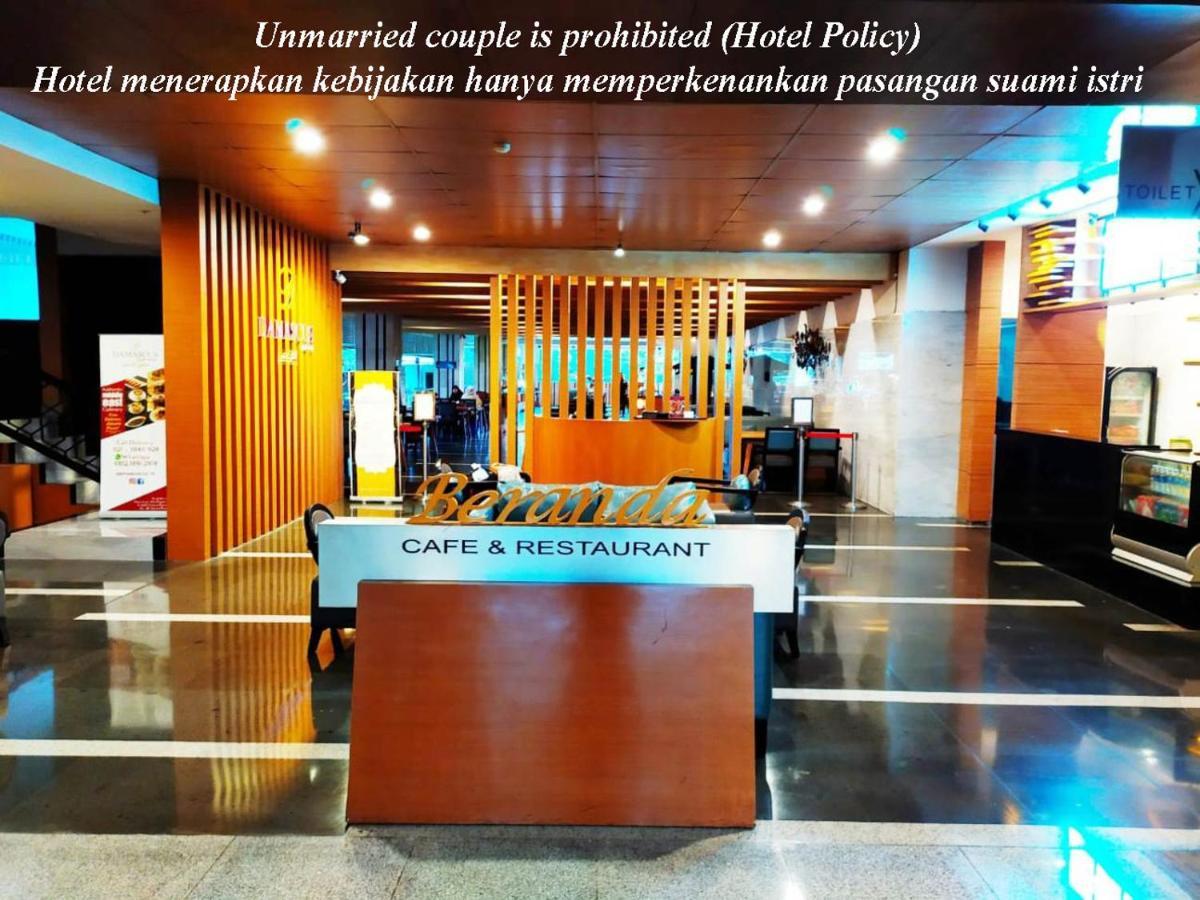 Hotel Gren Alia Dżakarta Zewnętrze zdjęcie